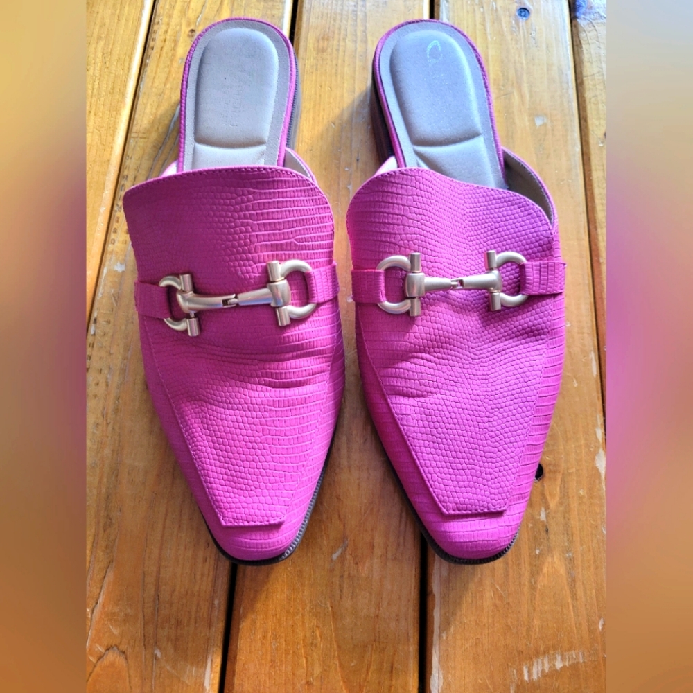 Pink slip on shoes like new